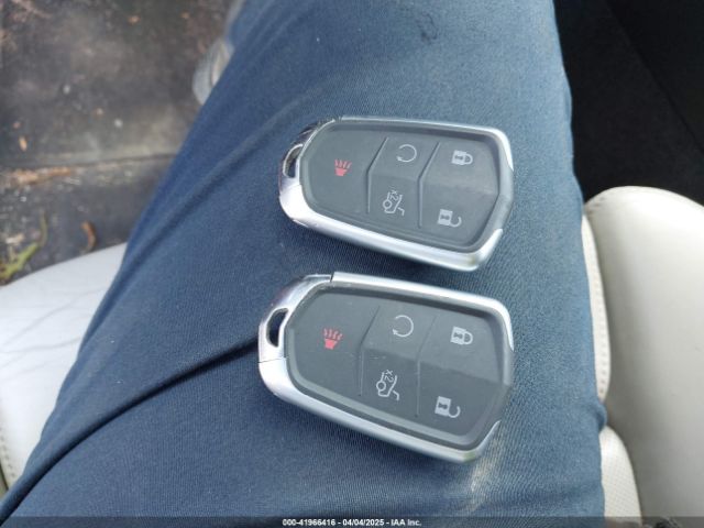 3GYFNEE39FS585667 Cadillac Srx Luxury Collection
