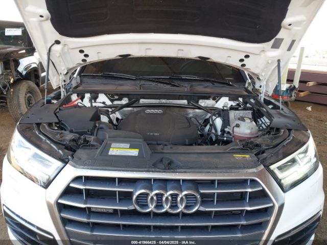 WA1BNAFY2J2218812 Audi Q5 2.0t Premium/2.0t Tech Premium