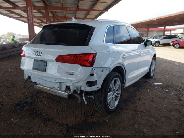 WA1BNAFY2J2218812 Audi Q5 2.0t Premium/2.0t Tech Premium