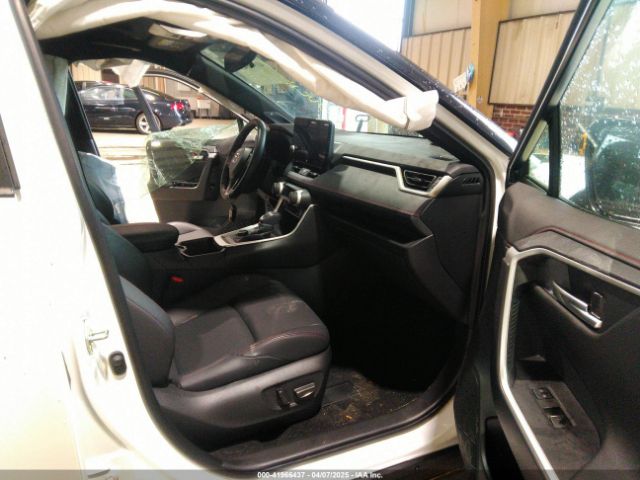 2024 TOYOTA RAV4 PRIME JTMFB3FV4RD168626 Photo 4