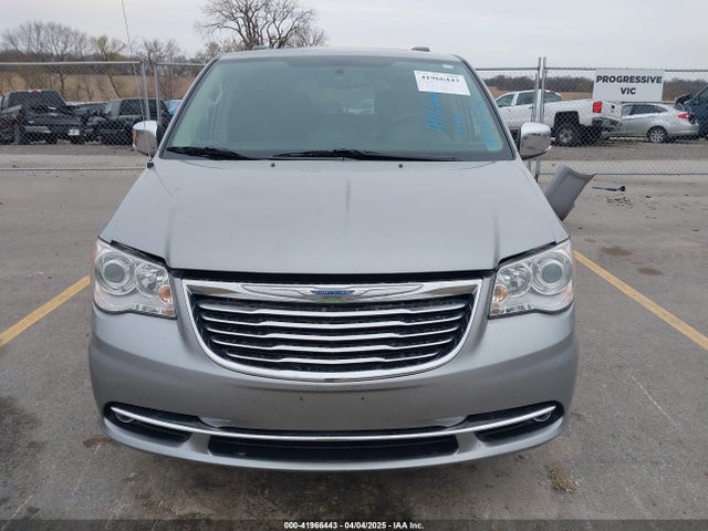 2C4RC1GG6GR255114 Chrysler Town & Country Limited Platinum