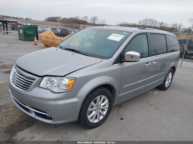 2C4RC1GG6GR255114 Chrysler Town & Country Limited Platinum