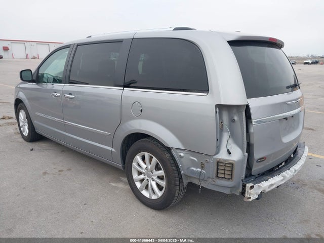 2C4RC1GG6GR255114 Chrysler Town & Country Limited Platinum