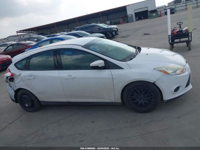 1FADP3K21EL354781 Ford FOCUS SE