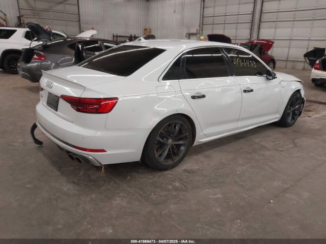 2018 AUDI S4 WAUC4AF42JA003623 Photo 3