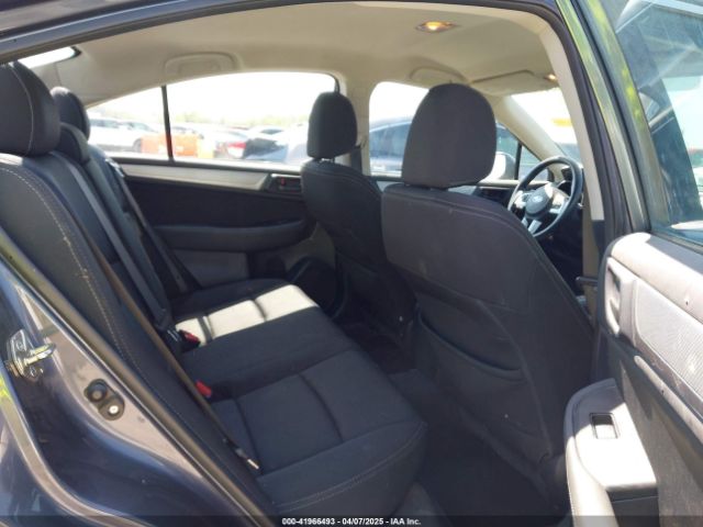 4S3BNAA62G3064682 Subaru Legacy 2.5i
