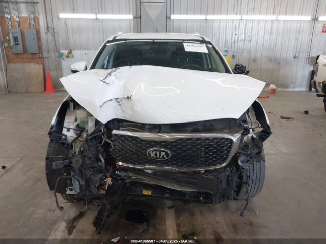 5XYPGDA38HG281058 KIA Sorento 2.4l Lx