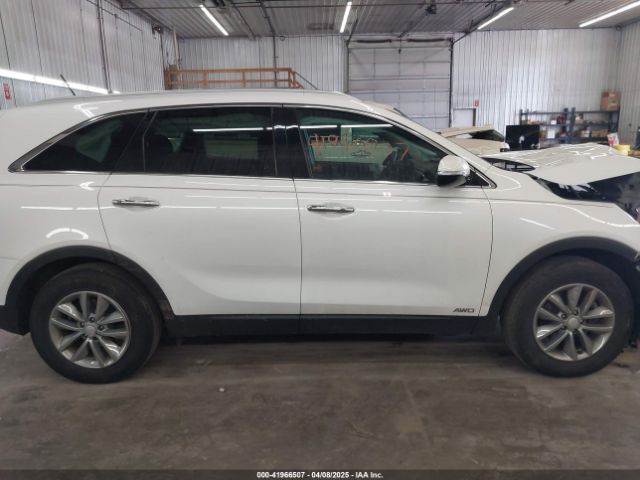 5XYPGDA38HG281058 KIA Sorento 2.4l Lx
