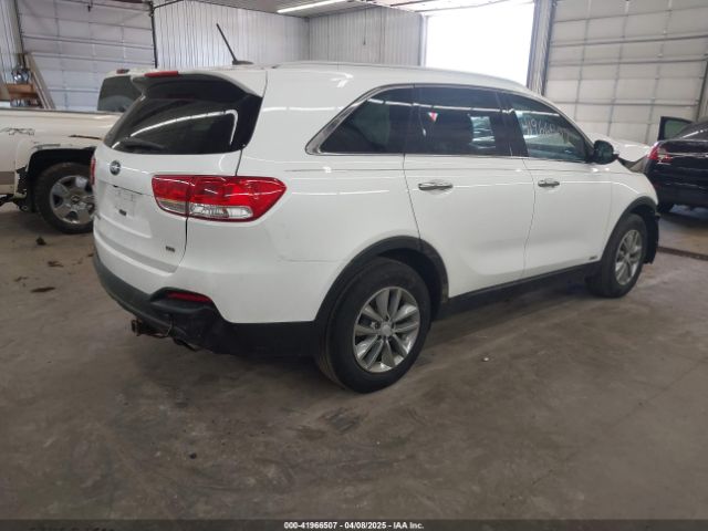 5XYPGDA38HG281058 KIA Sorento 2.4l Lx
