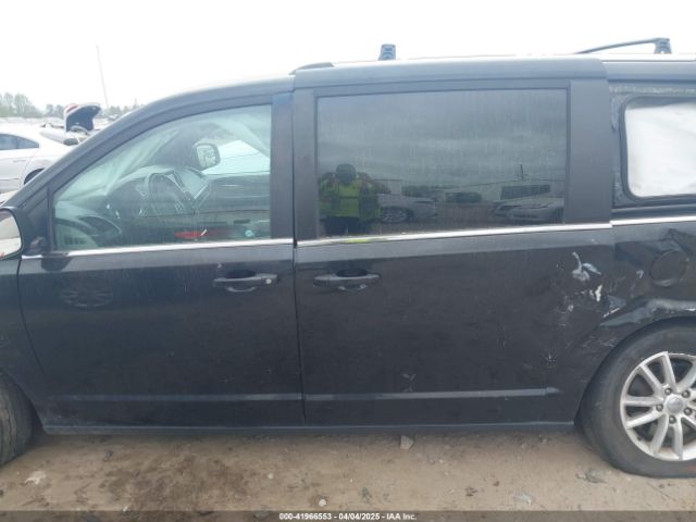 2C4RDGCGXJR283091 Dodge Grand Caravan Sxt