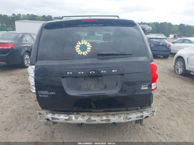 2C4RDGCGXJR283091 Dodge Grand Caravan Sxt
