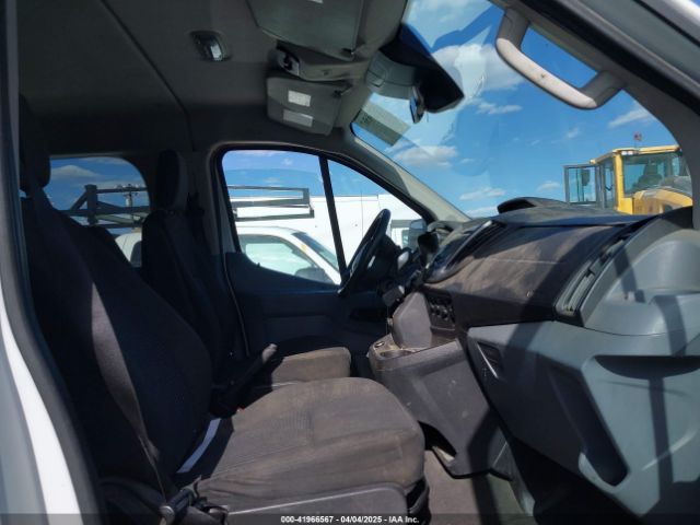 1FBZX2YM2HKB05049 Ford Transit-350 Xlt