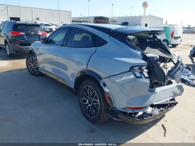 3FMTK3R78RMA29034 Ford Mustang Mach-e Premium
