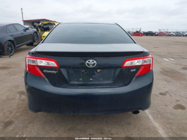 4T1BF1FK5EU381684 Toyota CAMRY SE