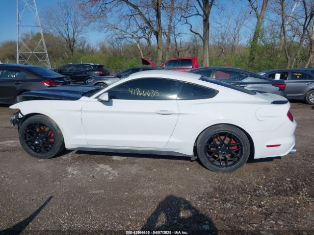 1FA6P8AM5H5286969 Ford Mustang V6