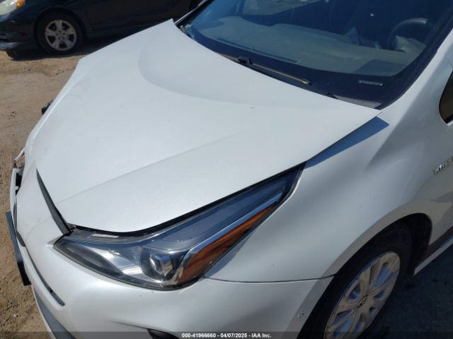 JTDKAMFU8M3133925 Toyota Prius Le