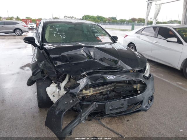 3FA6P0HD0GR239643 Ford FUSION SE