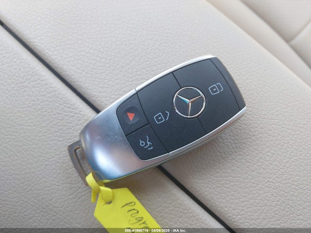 W1N0G8DB1LF805165 Mercedes-Benz GLC 300