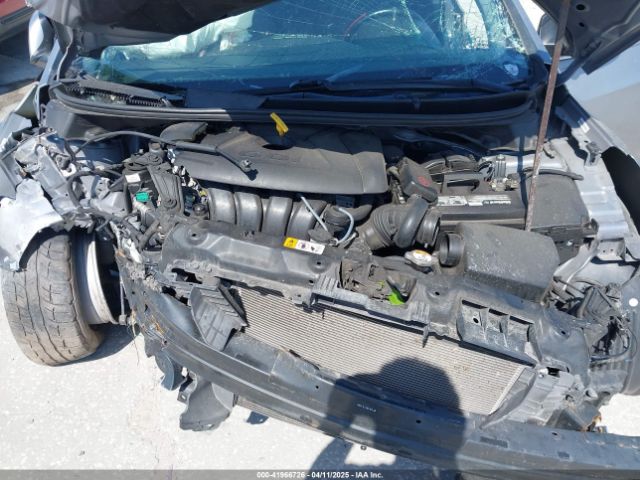KMHD35LH1EU158883 Hyundai ELANTRA GT