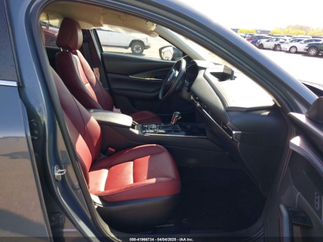 3MVDMBCM1PM557862 Mazda Cx-30 2.5 S Carbon Edition