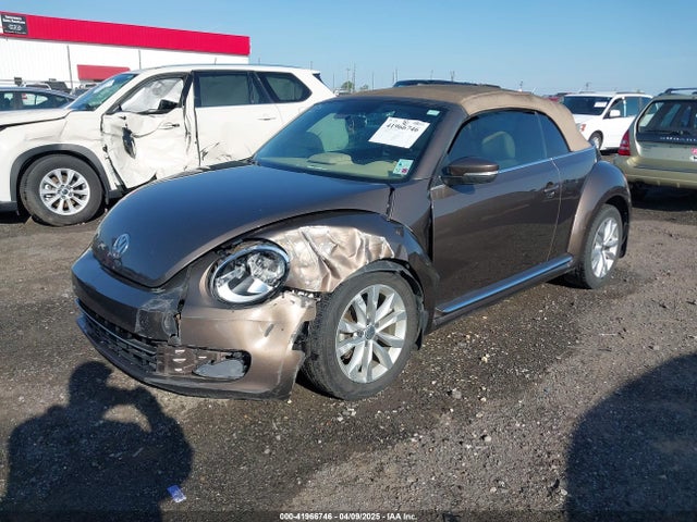 3VW5A7AT8FM818972 Volkswagen Beetle 2.0l Tdi
