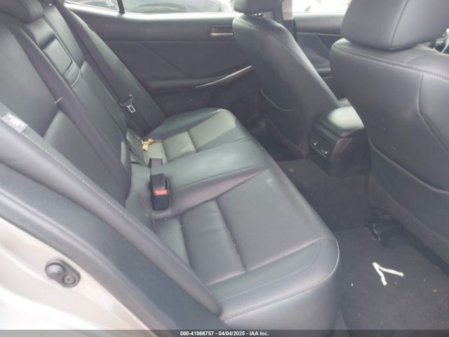 2017 LEXUS IS 200T JTHBA1D22H5059684 Photo 7