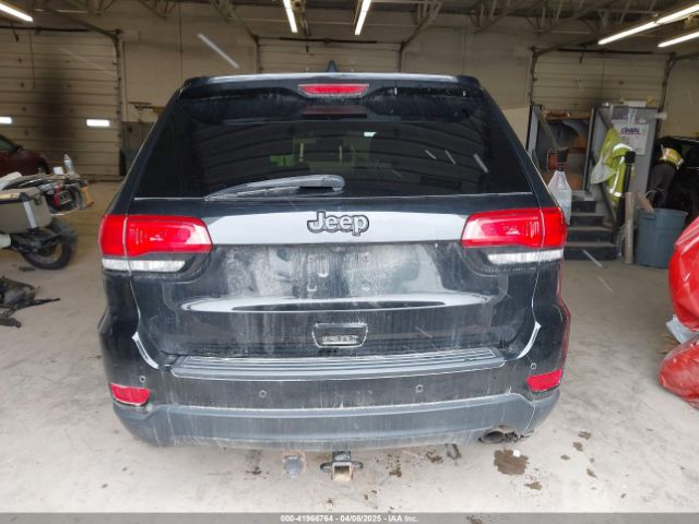 1C4RJFAG0JC154937 Jeep Grand Cherokee Laredo