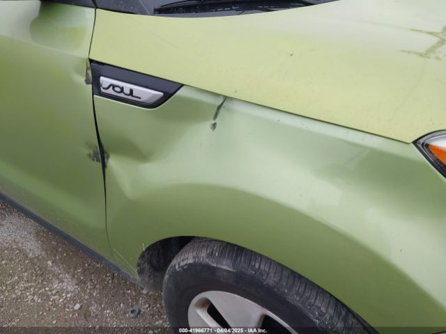 KNDJN2A21G7830960 KIA Soul