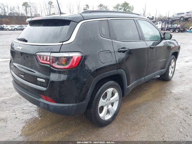 3C4NJDBB1MT540491 Jeep Compass Latitude 4x4
