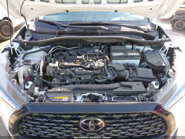 7MUBAABG4NV014032 Toyota Corolla Cross Le