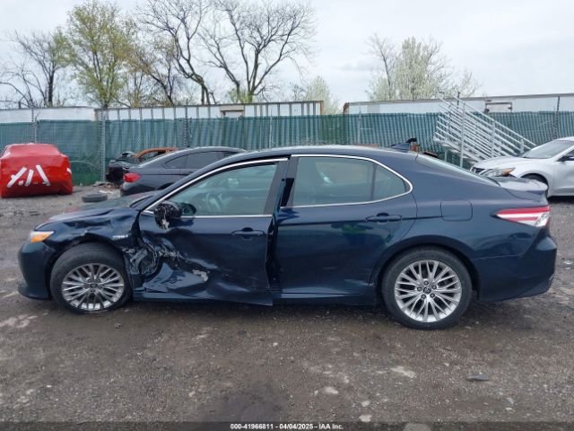 4T1F31AK9LU522013 Toyota Camry Xle Hybrid