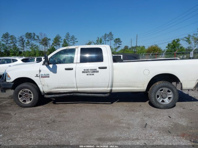 3C6UR5HL1HG644219 RAM 2500 Tradesman  4x4 8' Box