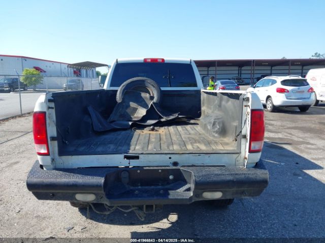 3C6UR5HL1HG644219 RAM 2500 Tradesman  4x4 8' Box