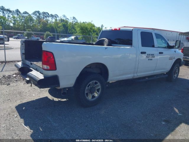 3C6UR5HL1HG644219 RAM 2500 Tradesman  4x4 8' Box
