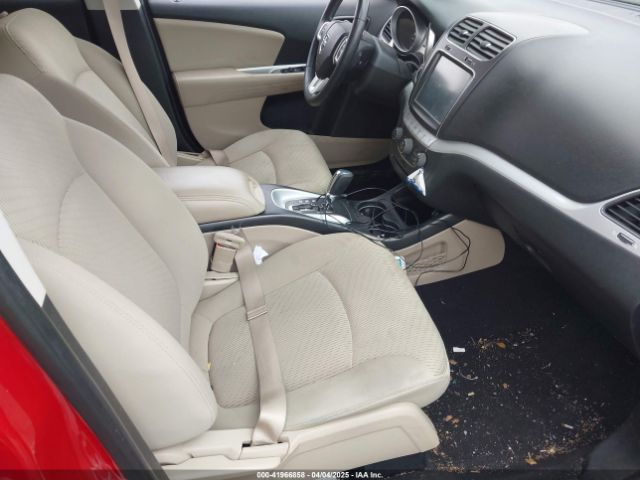 3C4PDCBG6KT757800 Dodge JOURNEY SE
