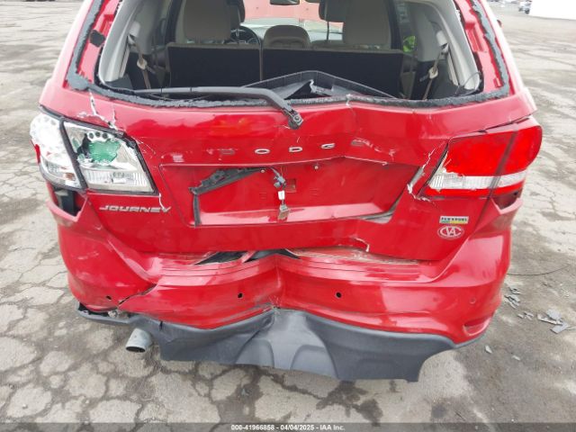 3C4PDCBG6KT757800 Dodge JOURNEY SE