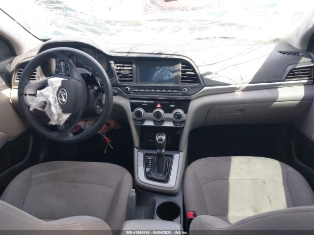 2019 HYUNDAI ELANTRA 5NPD84LF4KH407665 Photo 4