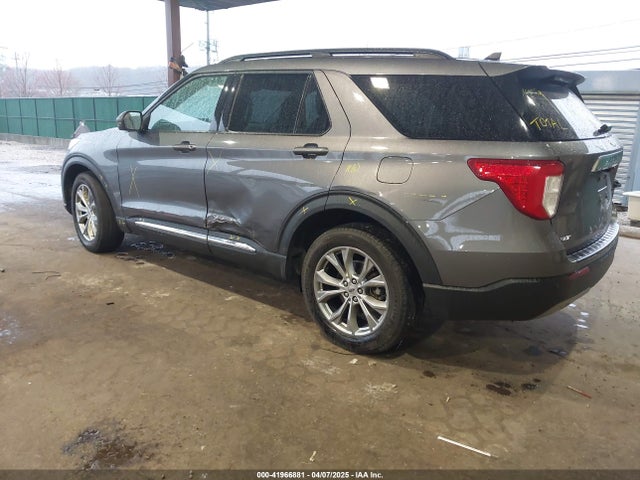 Ford EXPLORER XLT 2022 1FMSK8DH8NGB25128 Image 3