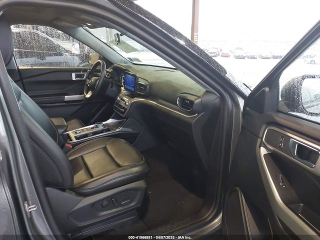 Ford EXPLORER XLT 2022 1FMSK8DH8NGB25128 Image 5