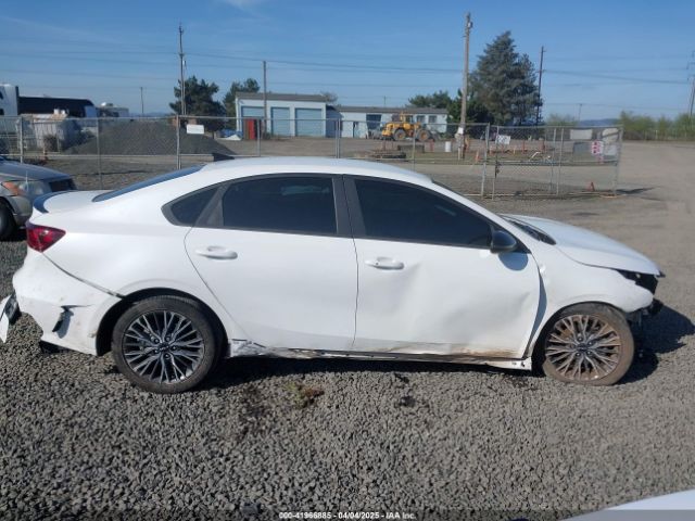 3KPF54AD3PE587784 KIA Forte Gt-line