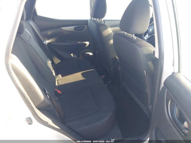 JN1BJ1CP6KW211405 Nissan Rogue Sport S