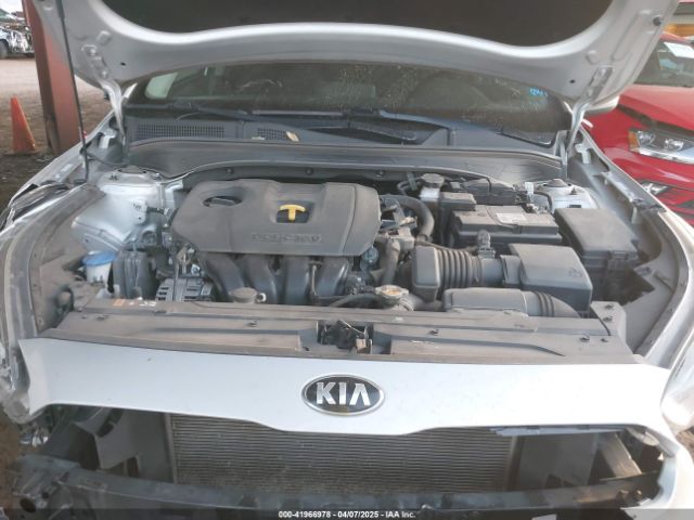 3KPF24AD3ME286078 KIA Forte Lxs