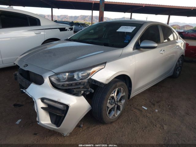 3KPF24AD3ME286078 KIA Forte Lxs
