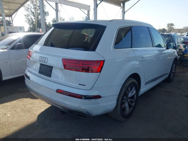 2019 AUDI Q7 WA1AAAF70KD037387 Photo 3