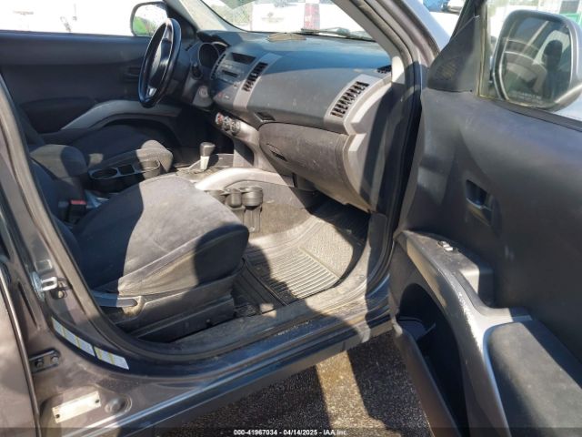 2007 MITSUBISHI OUTLANDER JA4MT31X27U015019 Photo 4