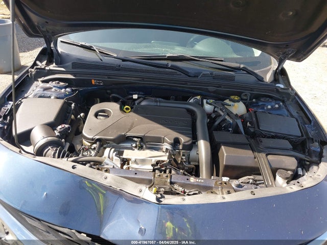 1G1ZD5ST3NF128391 Chevrolet Malibu Fwd Lt