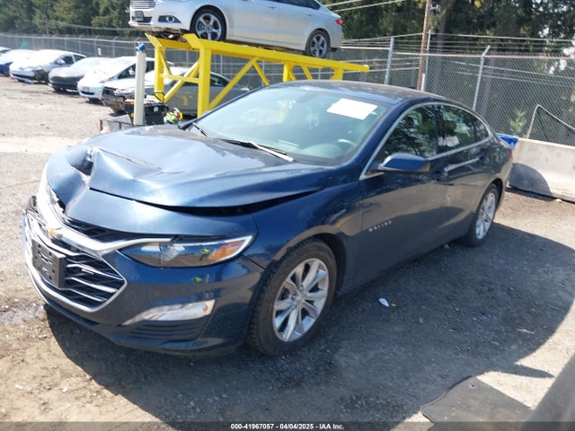 1G1ZD5ST3NF128391 Chevrolet Malibu Fwd Lt