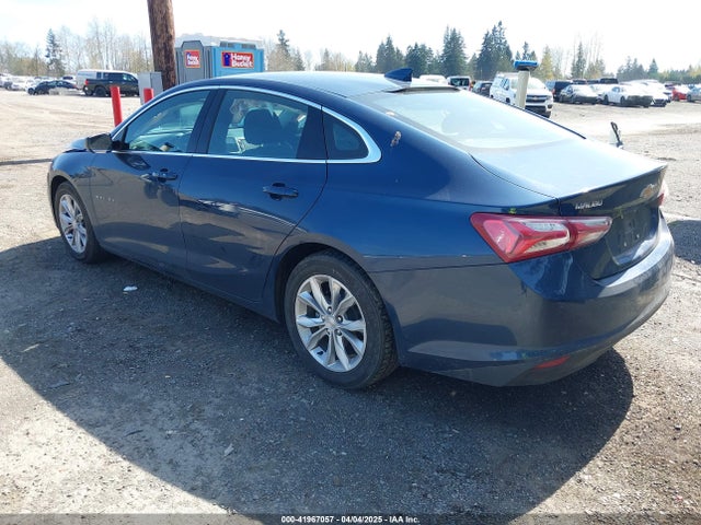 1G1ZD5ST3NF128391 Chevrolet Malibu Fwd Lt
