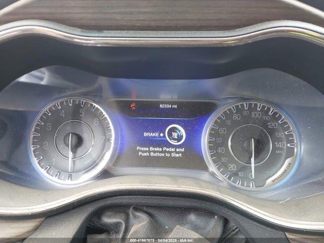 1C3CCCCG6GN110289 Chrysler 200 C
