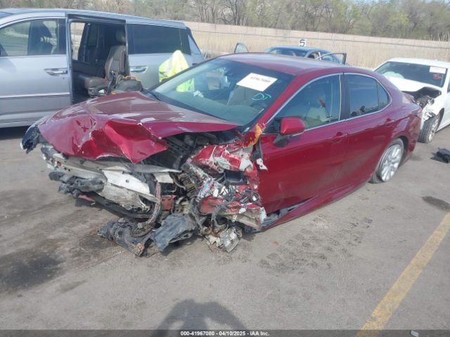 2018 TOYOTA CAMRY 4T1B11HK2JU542224 Photo 1